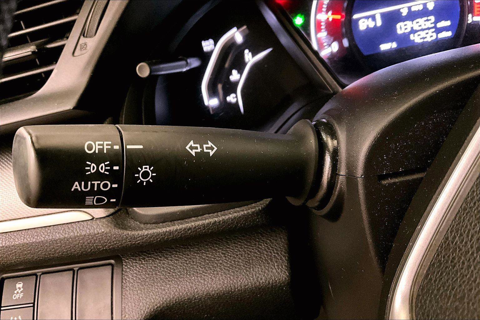 Used 2018 Honda Civic LX-P image 30