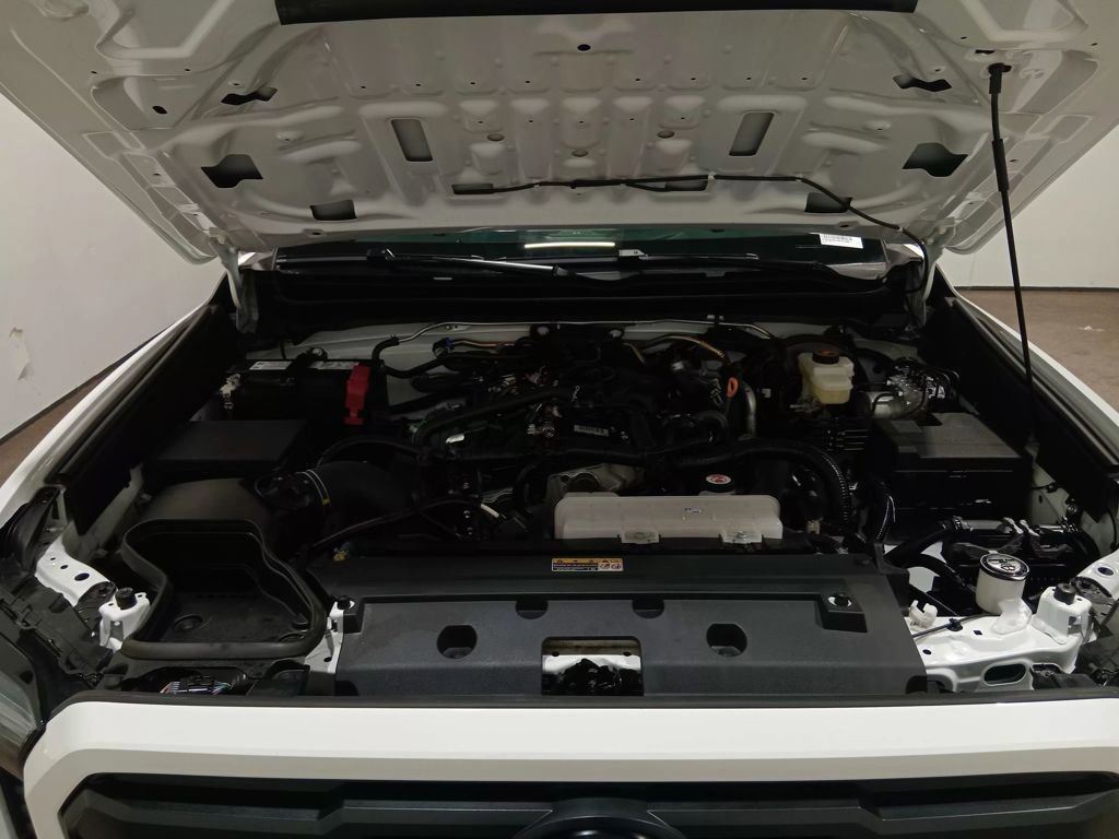 Used 2025 Toyota Tacoma TRD Off-Road w/ TRD Off Road Upgrade Package image 15