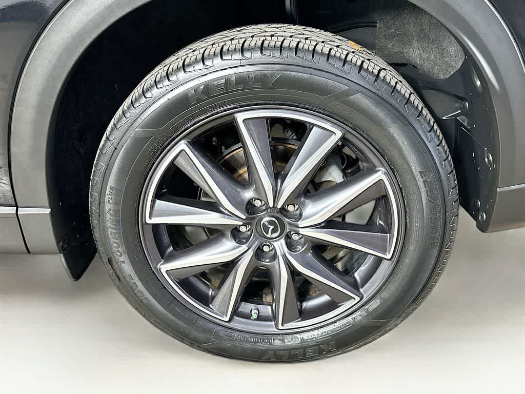 Used 2018 MAZDA CX-5 Touring w/ Preferred Equipment Package FWD image 8
