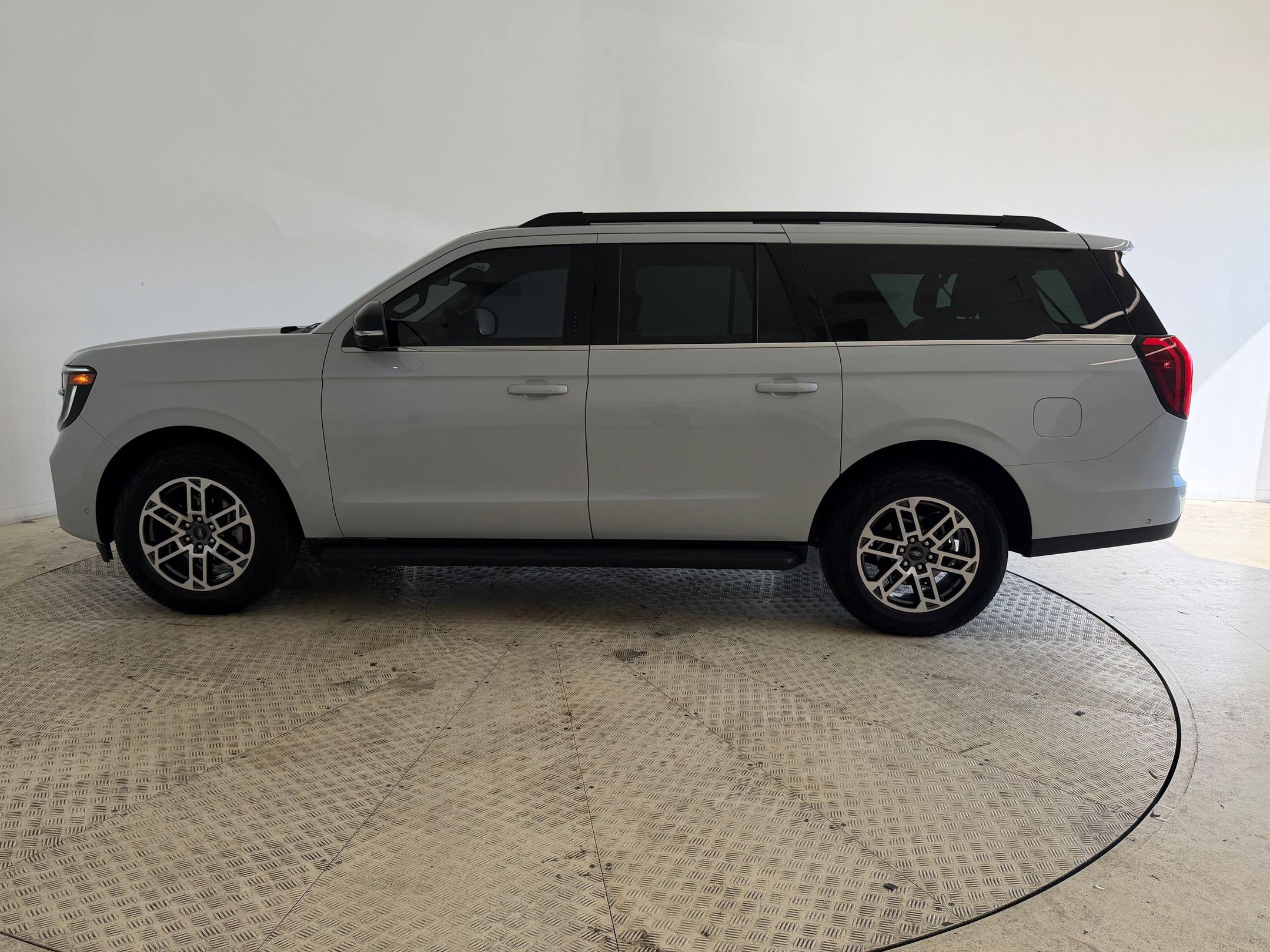 Certified 2025 Ford Expedition Max Active video 2