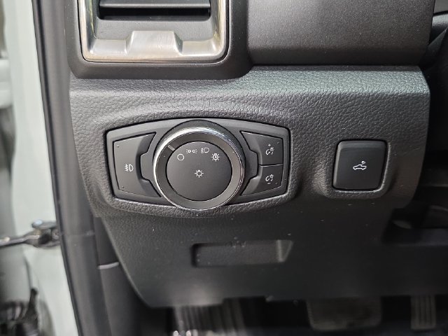 Certified 2021 Ford Ranger Lariat w/ Tremor Off-Road Package AWD/4WD image 26