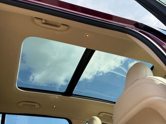 Used 2021 Jeep Grand Cherokee L Limited AWD/4WD image 6