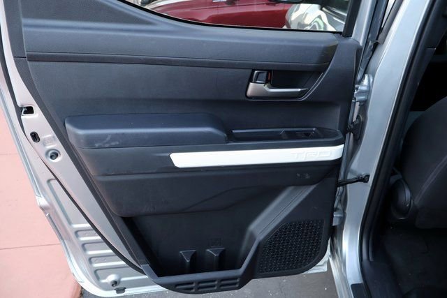 Used 2024 Toyota Tacoma TRD Off-Road image 23