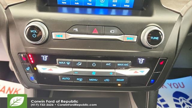 Certified 2020 Ford Explorer Platinum w/ Premium Technology Package image 20