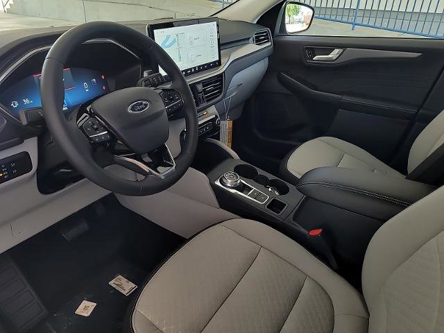 Certified 2024 Ford Escape Active w/ Tech Pack #2 image 7