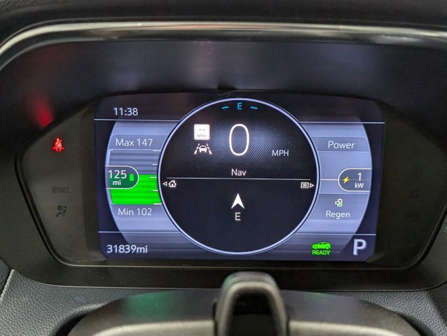 Used 2022 Chevrolet Bolt EUV Premier w/ Launch Edition image 7