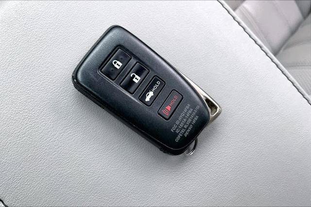 Used 2017 Lexus ES 350 w/ Luxury Package FWD image 14