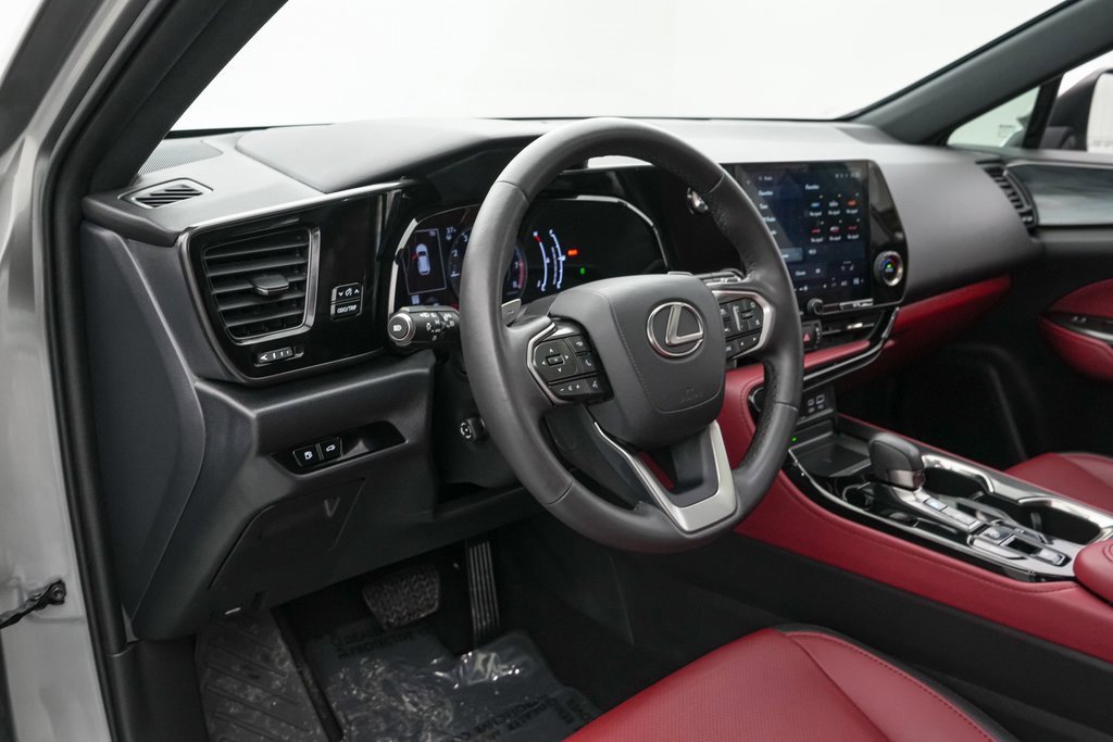 Used 2024 Lexus NX 250 FWD w/ Premium Package image 12