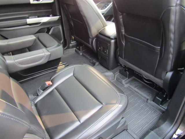 Certified 2023 Ford Explorer XLT w/ Equipment Group 202A AWD/4WD image 14
