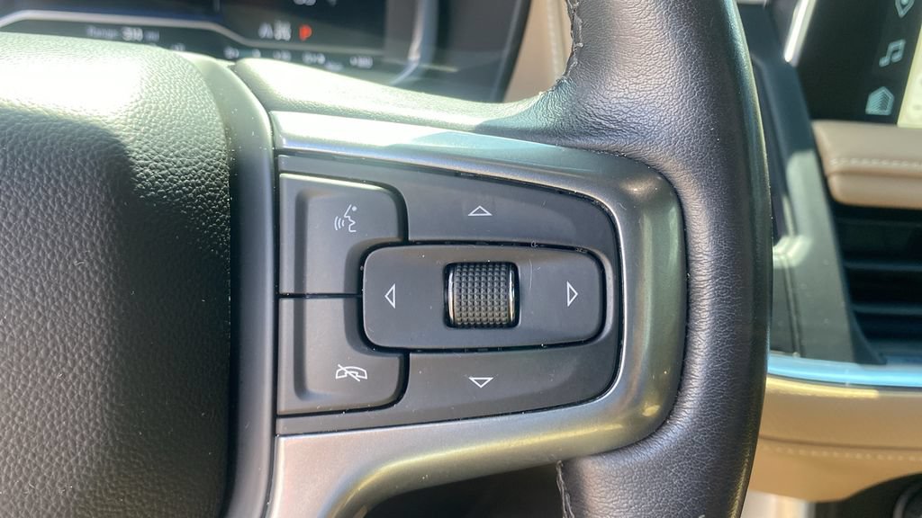 Used 2023 Chevrolet Tahoe Premier AWD/4WD image 21