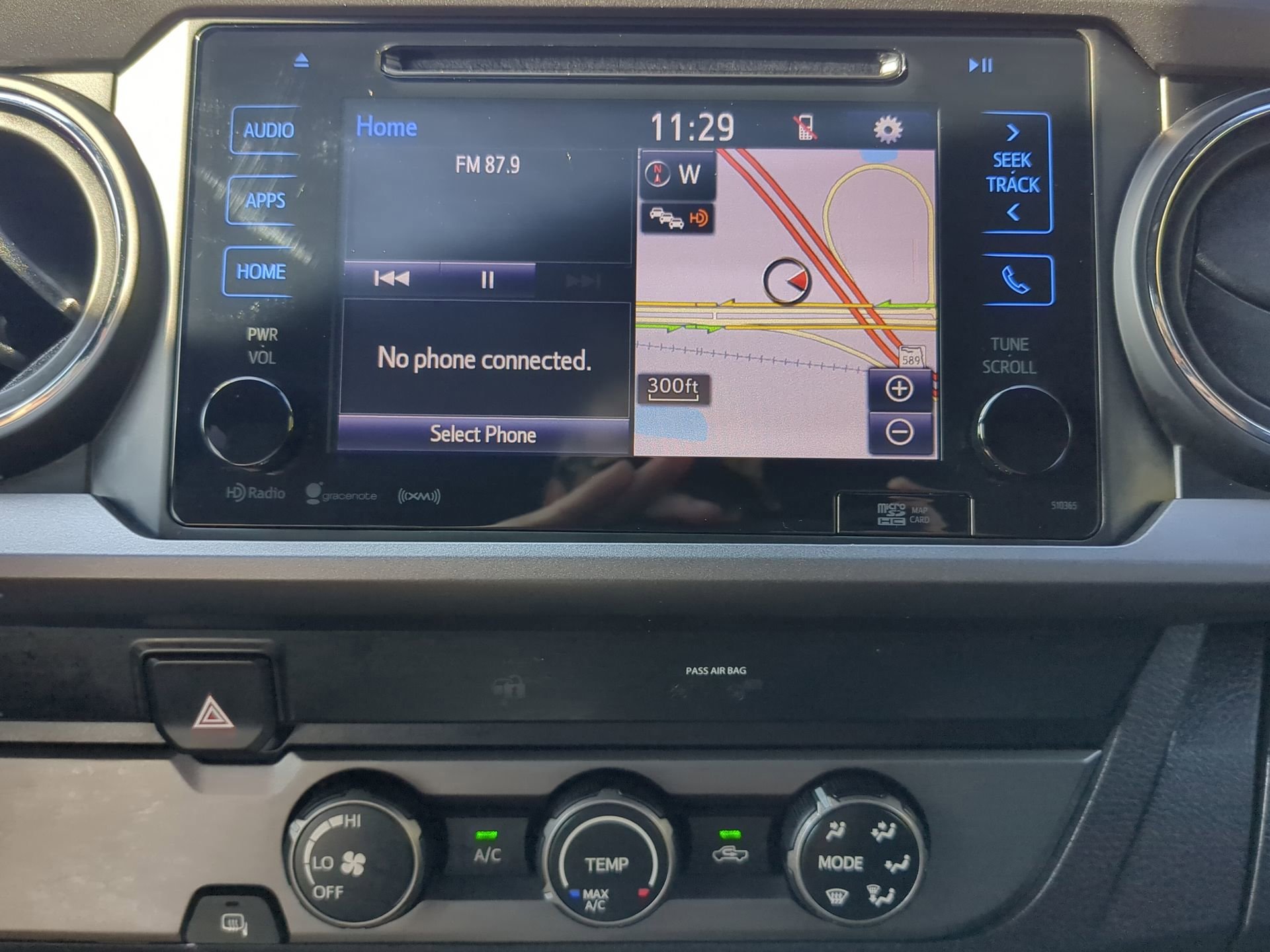 Used 2019 Toyota Tacoma TRD Sport image 50