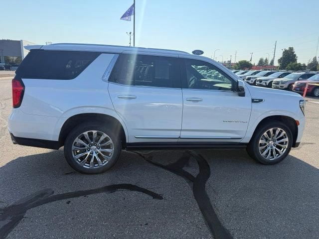 Used 2022 GMC Yukon Denali AWD/4WD image 6