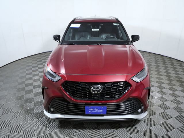 Used 2021 Toyota Highlander XSE AWD/4WD image 6