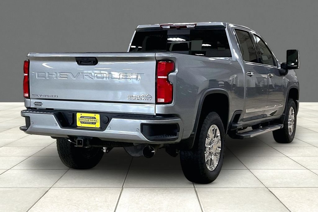 Used 2024 Chevrolet Silverado 2500 High Country w/ Z71 Off-Road Package AWD/4WD image 12