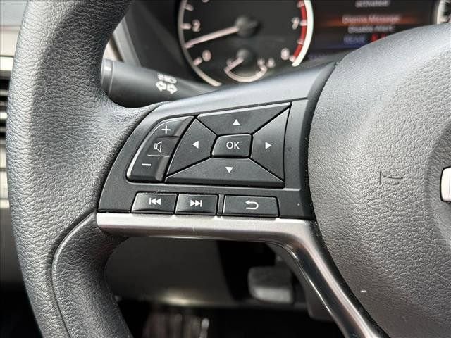 Used 2024 Nissan Altima 2.5 SV image 18