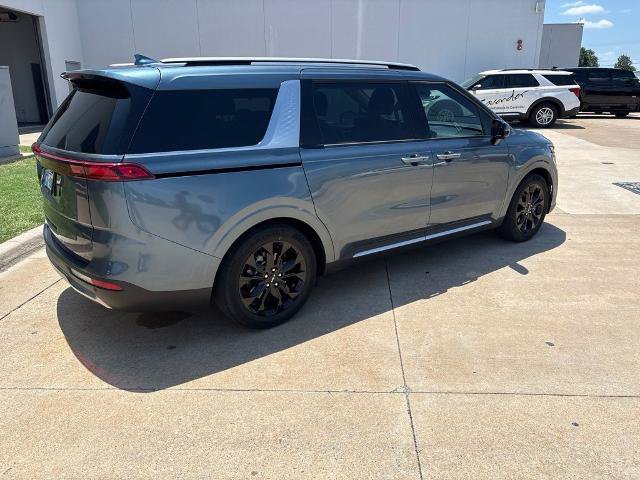 Used 2023 Kia Carnival SX FWD image 4