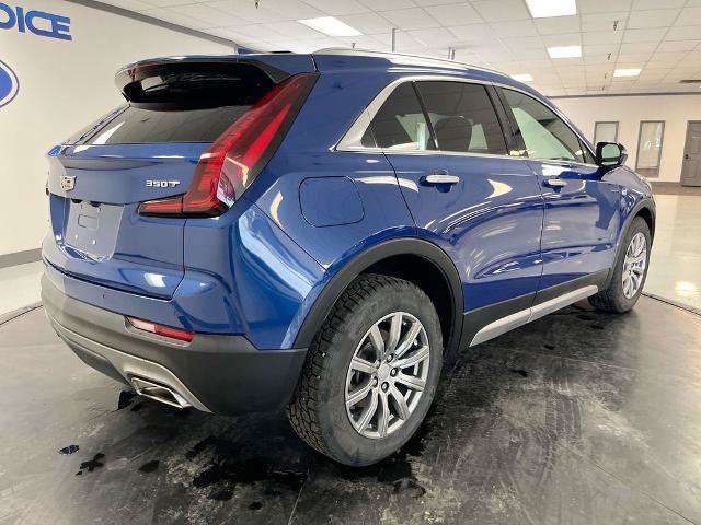 Used 2022 Cadillac XT4 Premium Luxury w/ Safety Alert Package AWD/4WD image 8