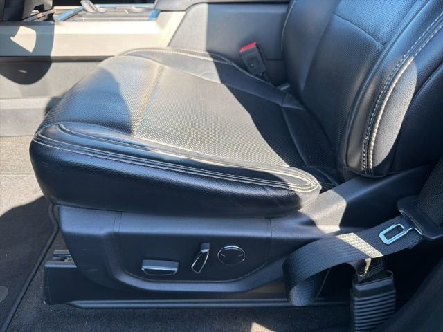 Certified 2018 Ford F350 Lariat w/ Lariat Ultimate Package AWD/4WD image 8