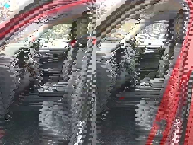 Certified 2018 Ford Fusion SE w/ Fusion SE Technology Package image 16