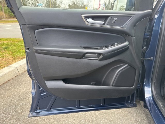 Certified 2017 Ford Edge SEL w/ Equipment Group 201A image 15