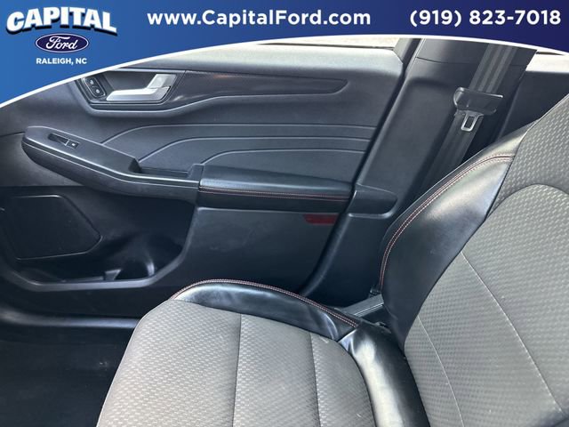 Certified 2024 Ford Escape ST-Line w/ Tech Pack #1 AWD/4WD image 29