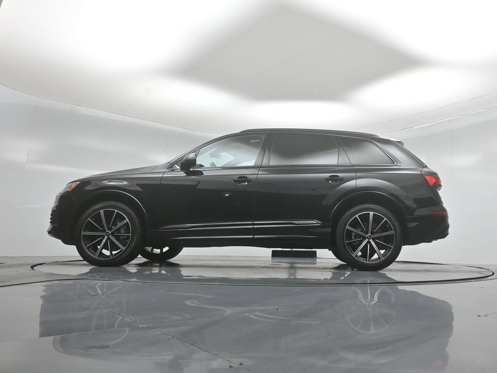 Used 2022 Audi Q7 3.0T Premium Plus w/ Premium Plus Package AWD/4WD image 53