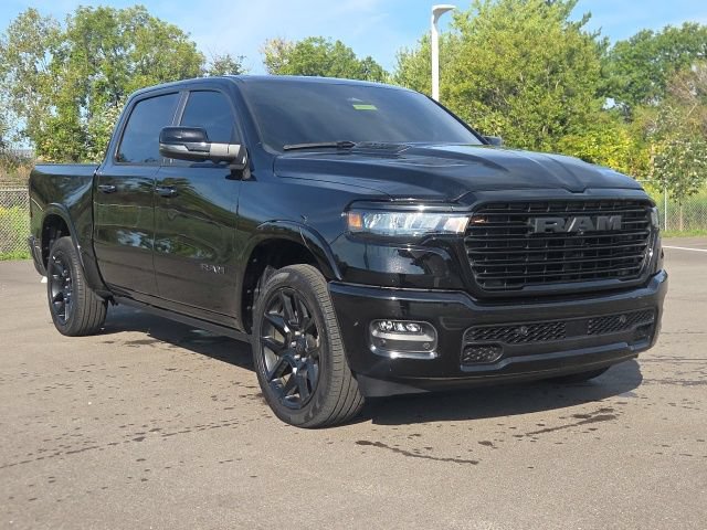 Used 2025 RAM 1500 Laramie w/ Night Edition AWD/4WD image 3