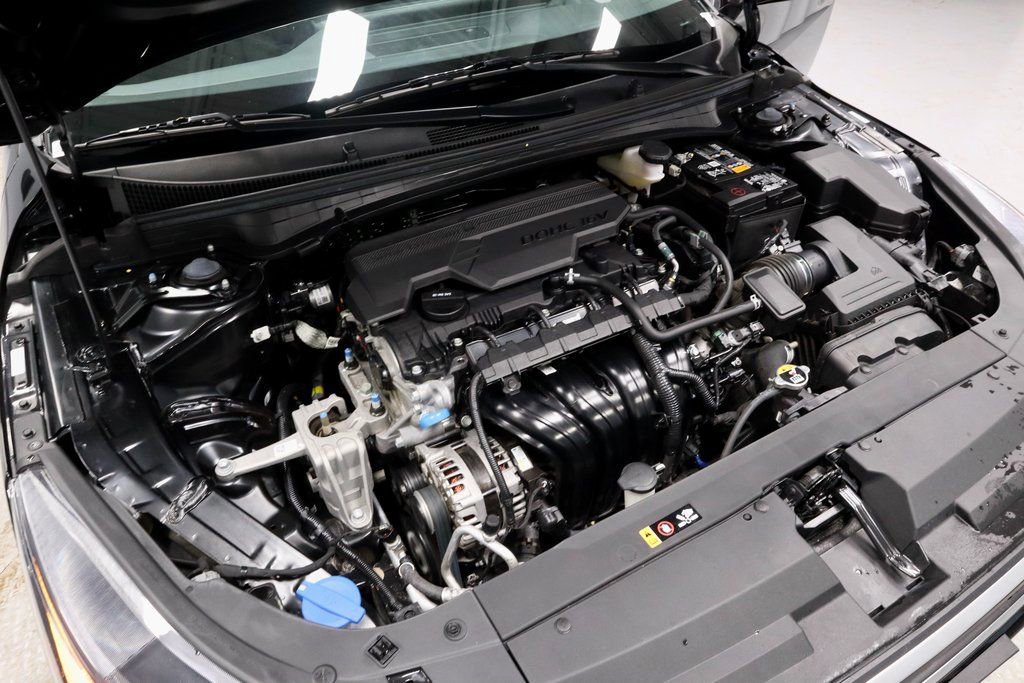 Used 2025 Kia K4 LXS image 17