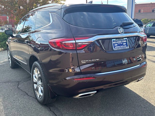 Used 2020 Buick Enclave Avenir w/ Avenir Technology Package AWD/4WD image 5