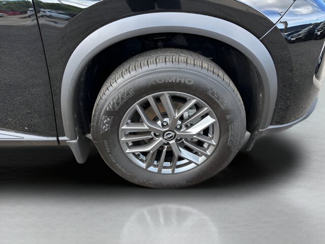 Used 2025 Nissan Rogue S AWD/4WD image 24