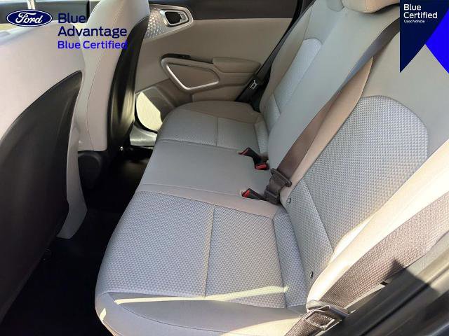 Used 2025 Kia Soul LX FWD image 14