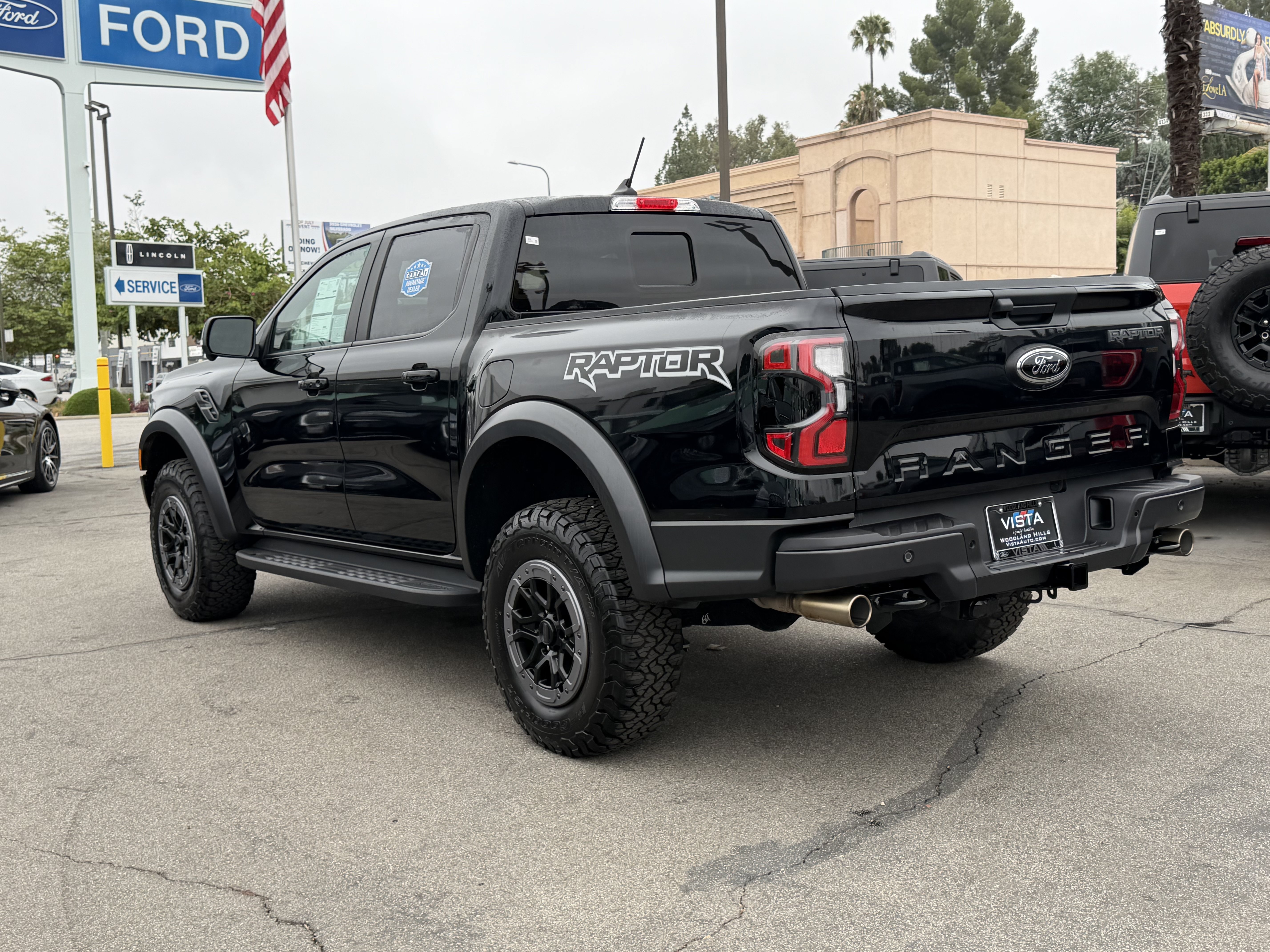 Certified 2025 Ford Ranger Raptor AWD/4WD image 5