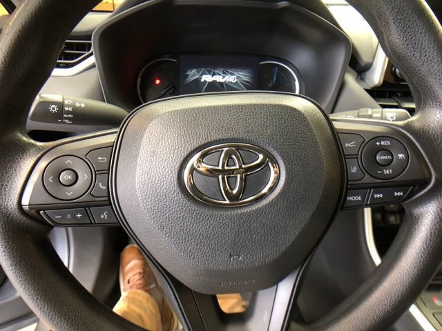 Used 2023 Toyota RAV4 XLE image 13