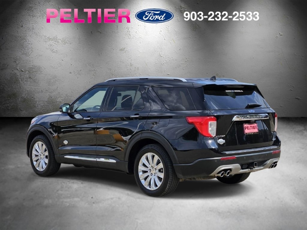 Certified 2022 Ford Explorer King Ranch w/ Premium Technology Package AWD/4WD image 7