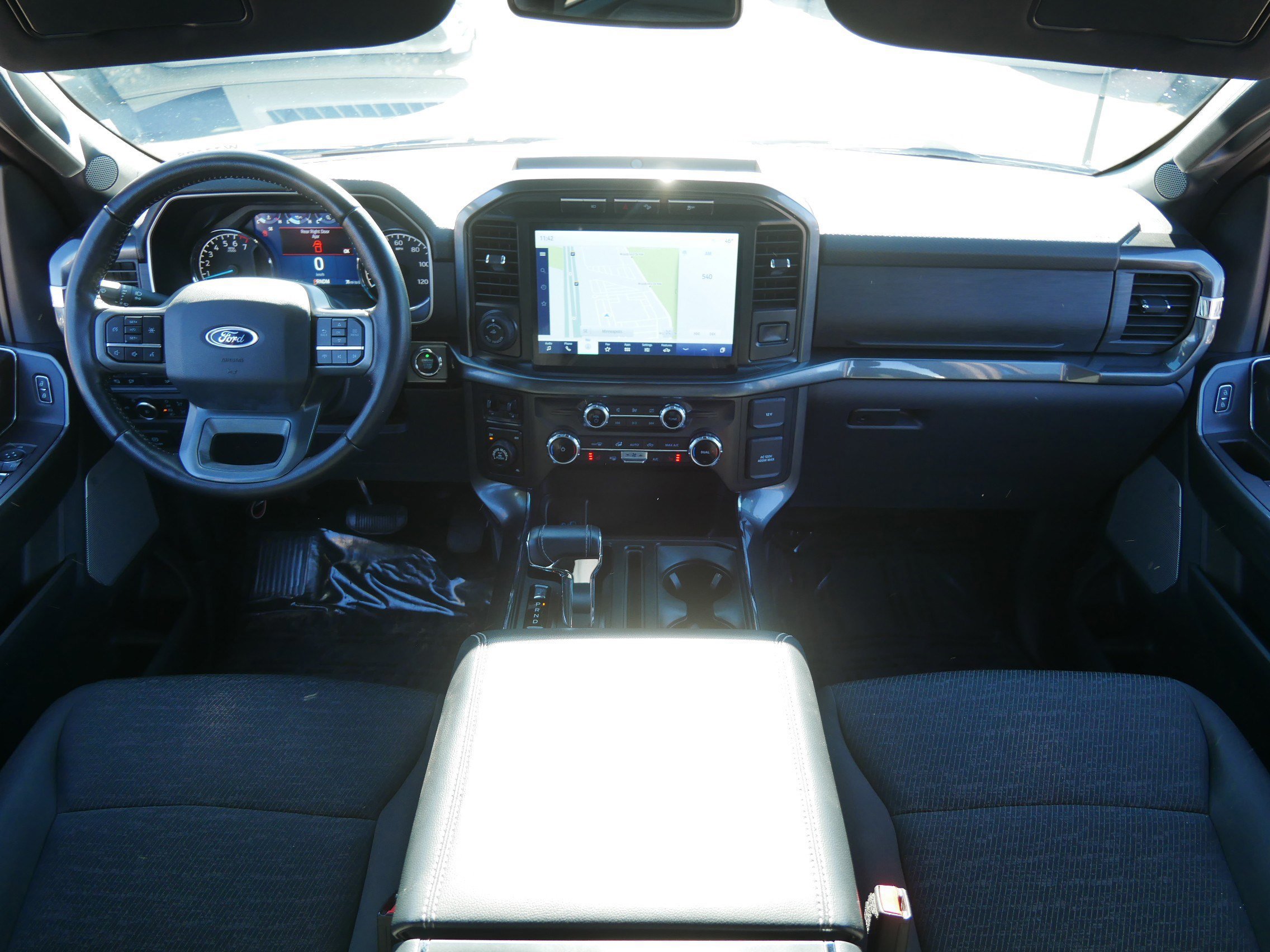 Certified 2022 Ford F150 XLT w/ Equipment Group 302A High image 19