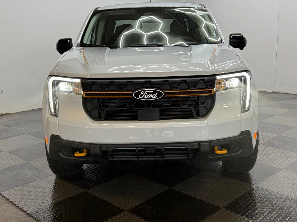 Certified 2025 Ford Maverick Tremor image 4