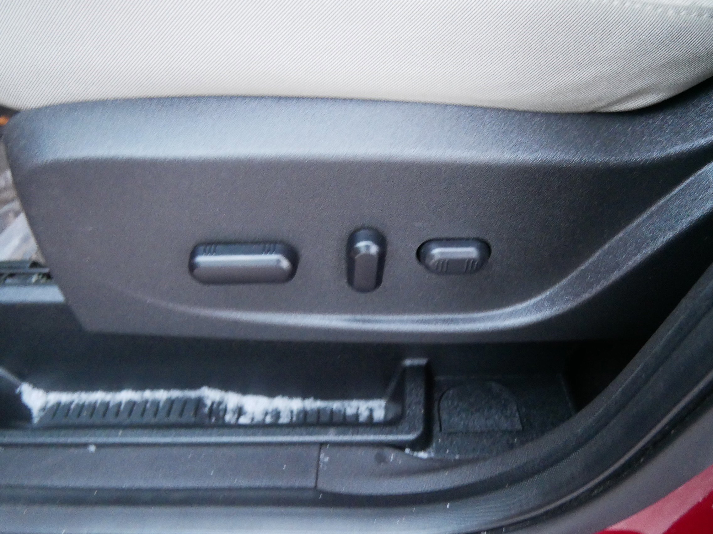 Certified 2019 Ford Escape SE image 19