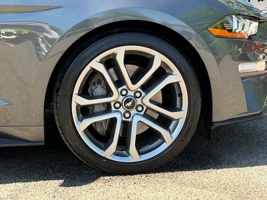 Certified 2020 Ford Mustang GT Premium w/ Equipment Group 401A RWD image 9