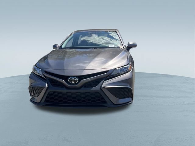 Used 2024 Toyota Camry SE FWD image 12