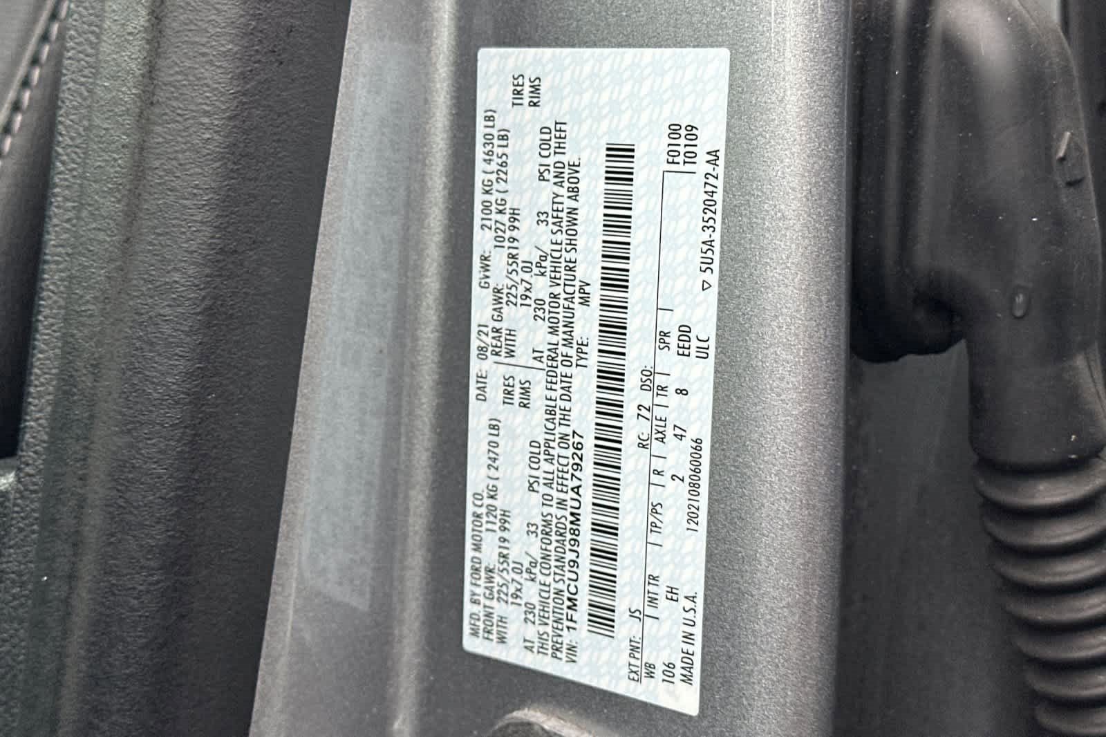 Certified 2021 Ford Escape Titanium w/ Class II Trailer Tow Package image 30