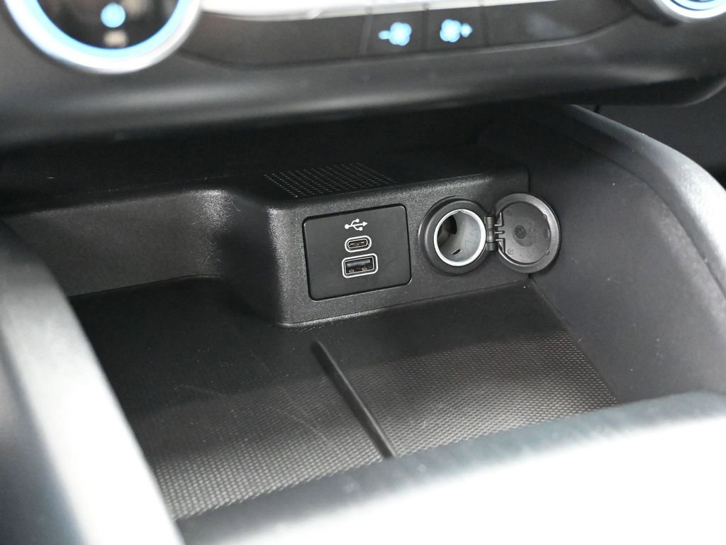 Certified 2025 Ford Escape ST-Line FWD image 18