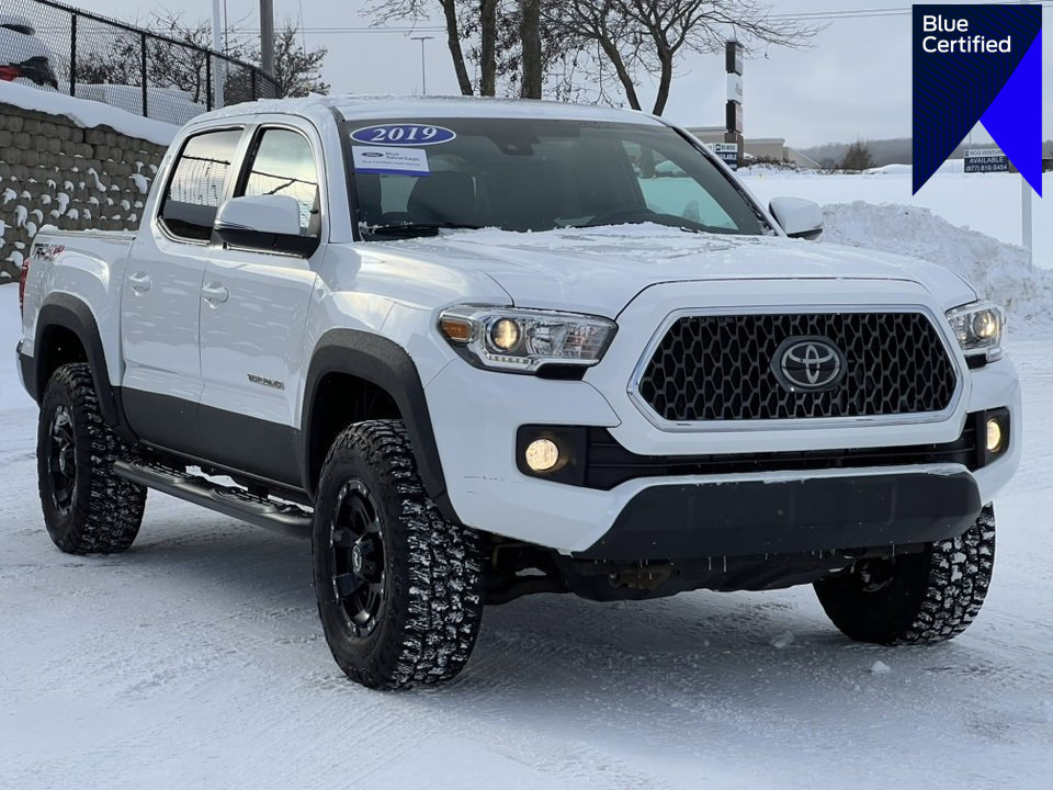 Used 2019 Toyota Tacoma TRD Off-Road image 1