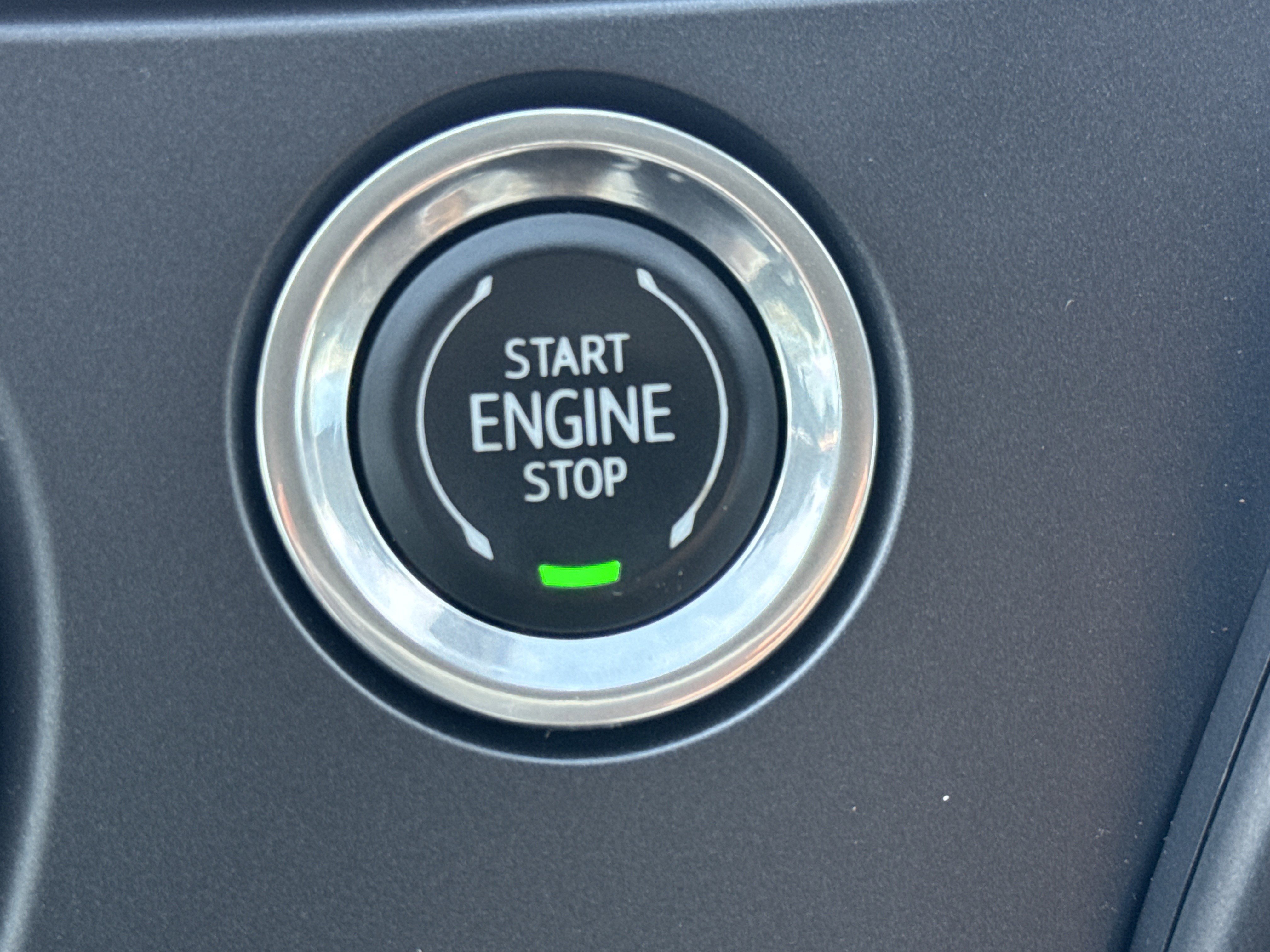 Used 2020 Chevrolet Blazer LT image 22