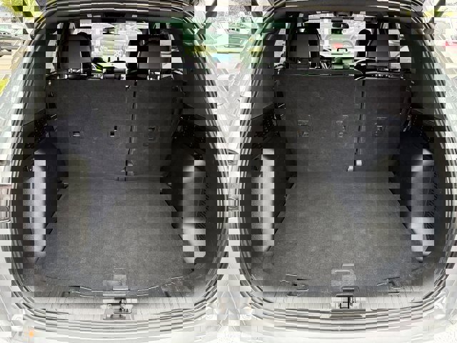 Certified 2024 Ford Escape ST-Line image 17