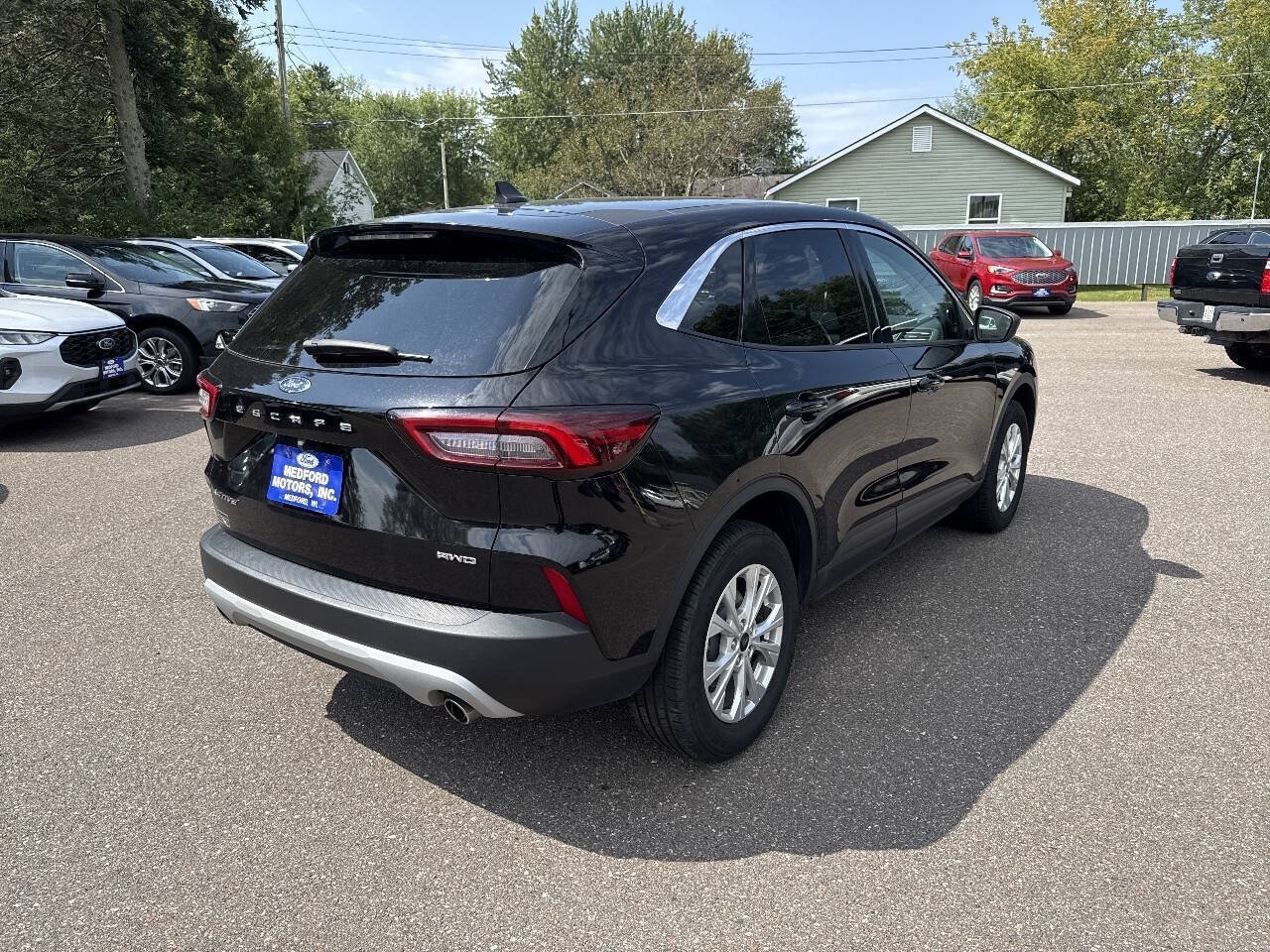Certified 2024 Ford Escape Active AWD/4WD image 5