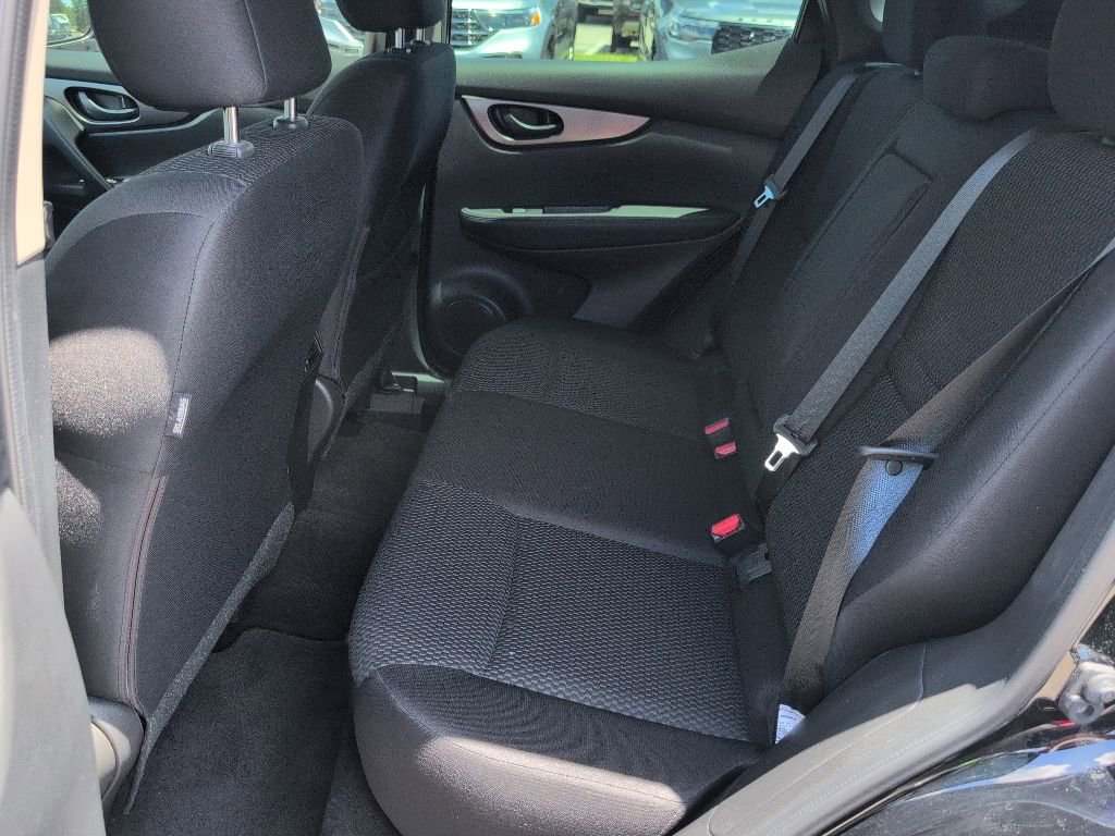 Used 2019 Nissan Rogue Sport S w/ Appearance Package FWD image 10