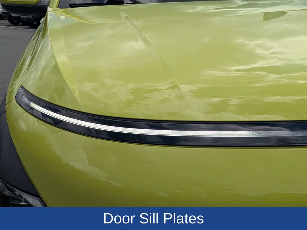 Used 2025 Hyundai Kona SE FWD image 14