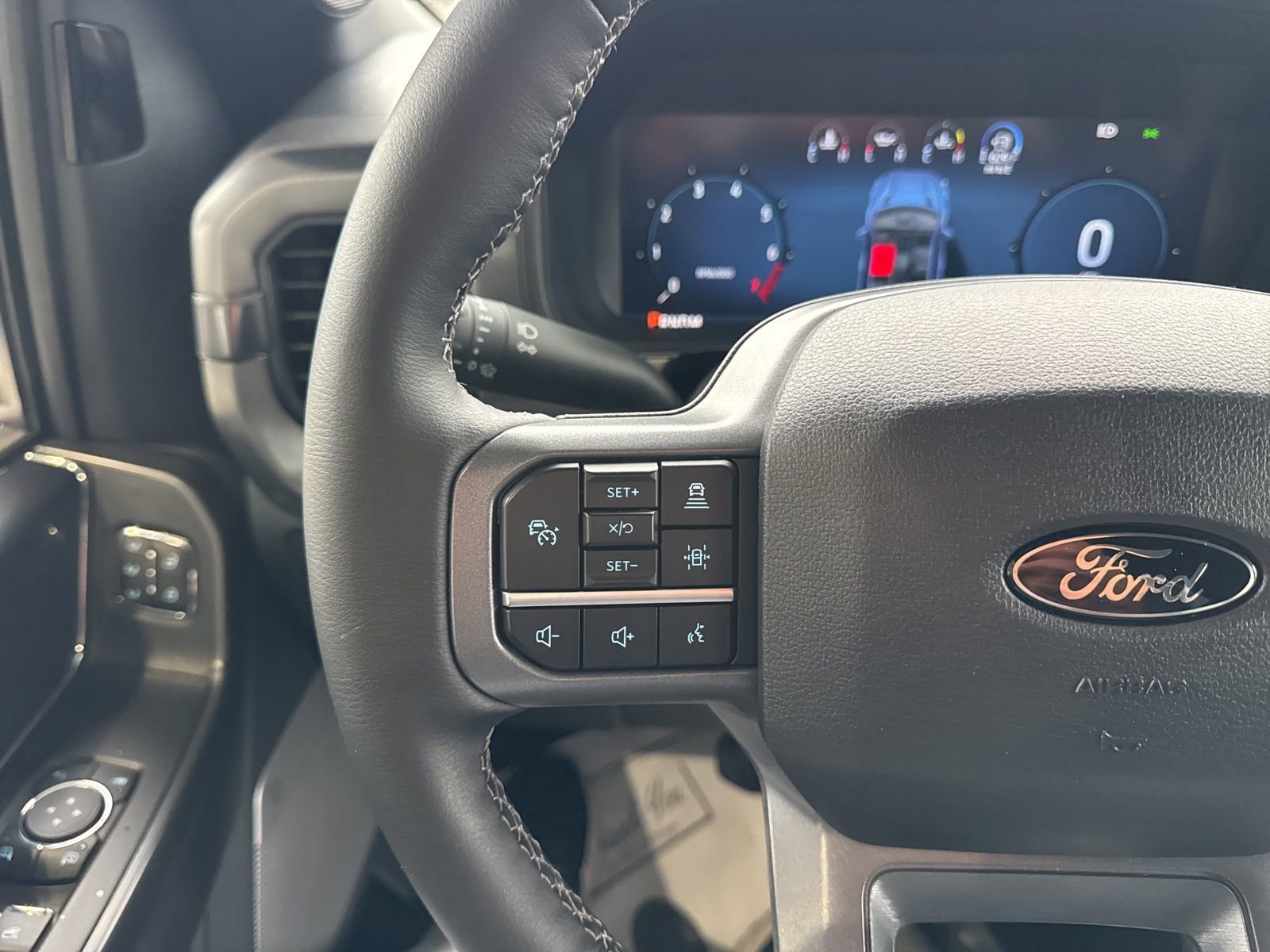 Certified 2025 Ford F150 Lariat w/ Equipment Group 501A Mid AWD/4WD image 31