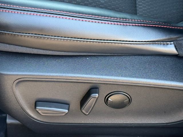 Certified 2024 Ford Escape ST-Line w/ Tech Pack #1 AWD/4WD image 7