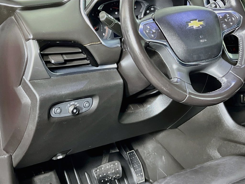 Used 2019 Chevrolet Traverse LT AWD/4WD image 12